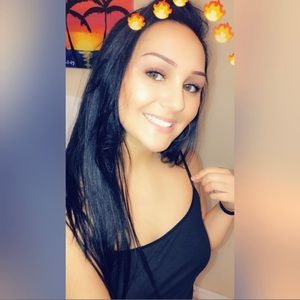 Meet your Posher, Mariel